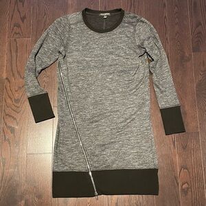 Banana Republic Gray and Black Long Sleeve Dress